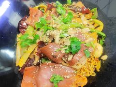 -醉人椒麻辣香锅(上地华联店)