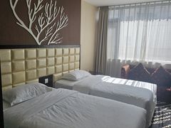-昆明朗威酒店(昆明火车站店)
