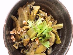 -泉味道贵州厨房(三里河店)