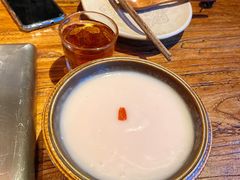 -老牌坊云南鱼豆花火锅(爱建店)