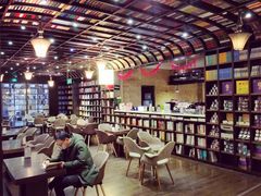 店内环境-钟书阁(松江泰晤士小镇店)