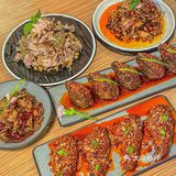 成都特色美食｜家喻户晓的手撕兔🐰