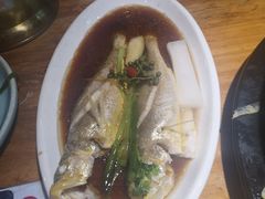 清蒸东海黄花鱼-三个渔夫·蒸汽海鲜(小白楼店)