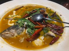 山茶油丹江大鱼头-清水亭湖北菜(大屯DT51店)