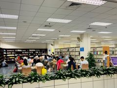 -南山图书馆(常兴路店)