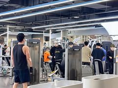 -超鹿运动(五四路恒力城店)