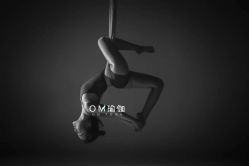-OM瑜伽教练培训学院