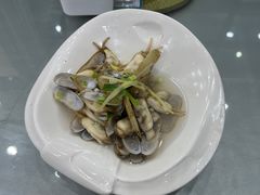 -胖大嫂渔家排档(半边山店)
