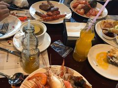 -荣誉国际酒店-云顶旋转餐厅