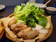 -大头虾越式风味餐厅(光明广场店)