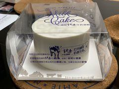 -巴黎贝甜(大宁国际商业广场店)