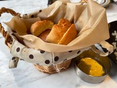 -九月里.自由花园餐厅