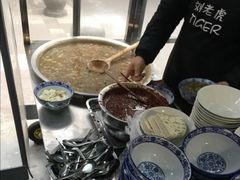 -刘老虎肉丸糊辣汤(总店)