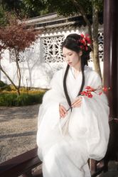 -一揽芳华汉服旗袍体验馆(拙政园店)