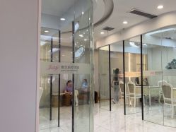 -郡艺医疗美容·微整·眼鼻吸脂