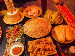 -在蜀里·一米肥牛老火锅(黄埔店)