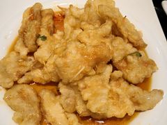 -老码头黑皮肘子锅包肉熏酱水饺(文政街店)