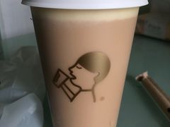-喜茶(上海打浦桥日月光gelato lab+店)