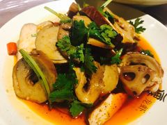 -巴厘龙虾·榜首油焖大虾(音乐学院·沿江酒馆店)
