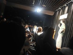 -喜剧部落脱口秀(三里屯店)