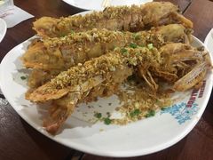 -班赞海鲜市场胖阿姨加工点