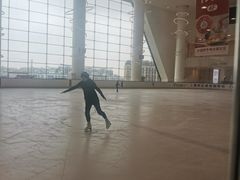 -世纪星滑冰俱乐部(万象城店)