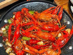 -何师烧烤·香辣蟹·川菜·30年老品牌(太古里旗舰店)