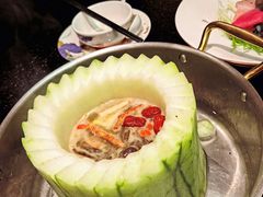 -得意咚瓜·顺德鱼生·冬瓜火锅(深圳首店)