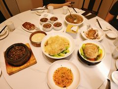 -梅利汴京烤鸭•开封豫菜地标店(东大街店)