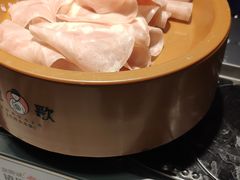 -龍歌自助小火锅(市南金茂湾店)