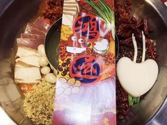 -谭鸭血老火锅(七宝万科广场店)