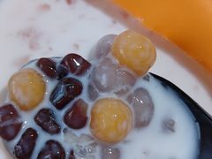 雪耳芋圆牛奶-CoCo都可(常德路店)