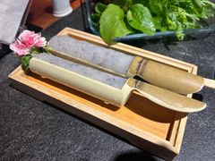 -大匠工房古船木艺术餐厅·猪肚鸡专门店(长白仙岛店)