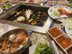 -阿亲家·韩式无限烤肉(春熙路店)