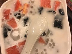 -海口骑楼小吃街