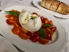 burrata&nbsp;caprese-Fiume福弥意大利餐厅