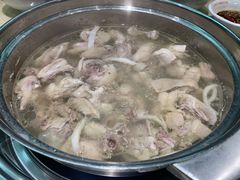 -煲大王猪肚鸡·椰子鸡火锅(红谷滩万达店)