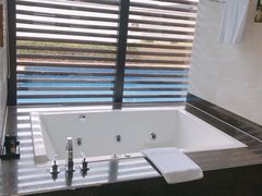 -三亚亚龙湾雅高铂尔曼别墅度假酒店