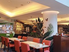 -亮马河饭店翠雅咖啡厅