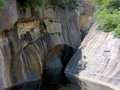 -黑龙潭风景区
