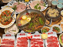 -居石捞·潮汕卤水火锅(南国明珠店)