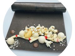 爆谷球甜点-视博茶点(美狮美高梅店)