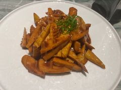 -披云云小馆·味道江湖(姚家园万象汇店)