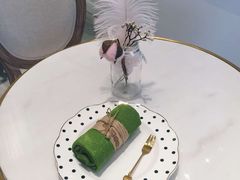 -Meet patisserie