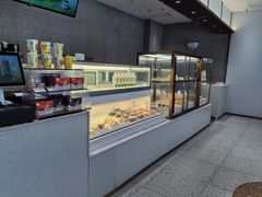 -奈雪的茶(大连新玛特店)