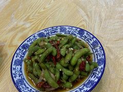 -江城燕子大排档(江汉路步行街店)