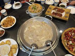 -老来福·非遗酸汤兔(凯旋路店)