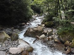 -西岭雪山大飞水景区
