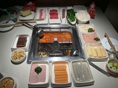 -海底捞火锅鲜切牛肉主题店(长寿路店)
