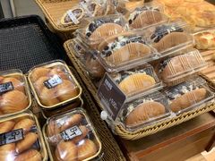 -Bread Talk 面包新语(荟聚店)